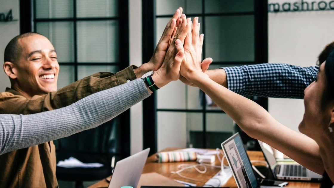 Laissez Faire Leadership Style