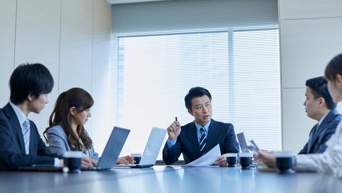 Responsibility Of A Leader