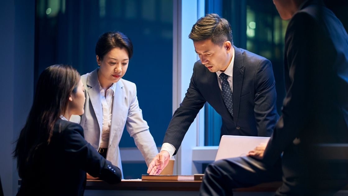 How To Become A Leader