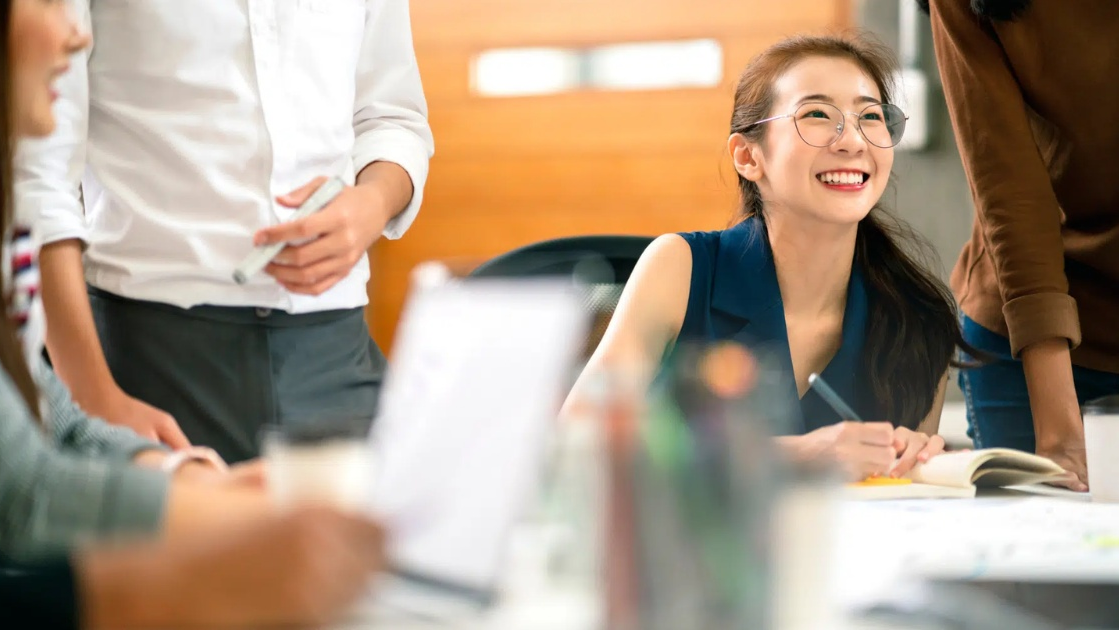 tư duy lấy con người làm trọng tâm